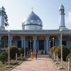 Thánh đường Hồi giáo Mas Jid Khoy Ri Yah ở Búng Bình Thiên